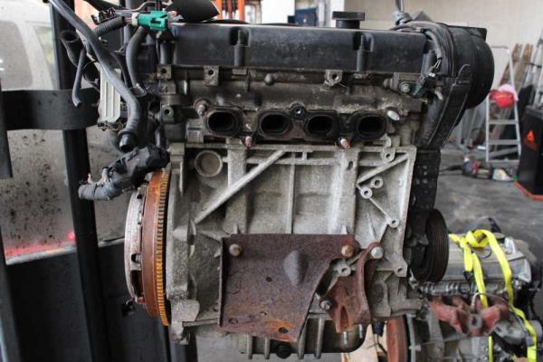 MOTEUR FORD 1.25CC ESSENCE CODE STJB - Vue 4